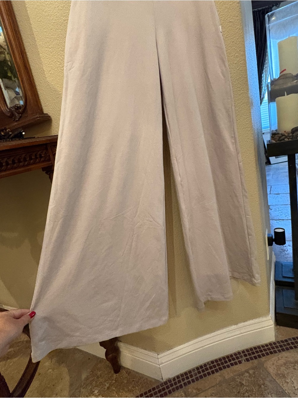 NWT~Vuori Women Escru Heather Halo Easy Wideleg Pants Size Medium - Picture 3 of 9